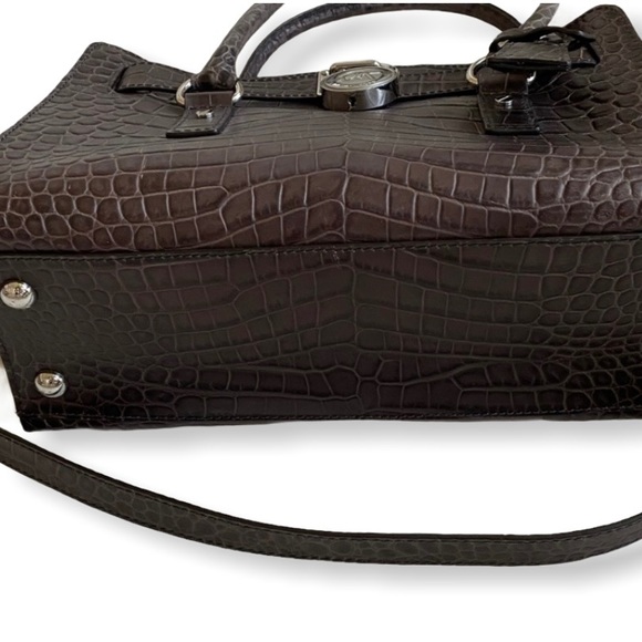 Michael Kors satchel - Picture 7 of 16